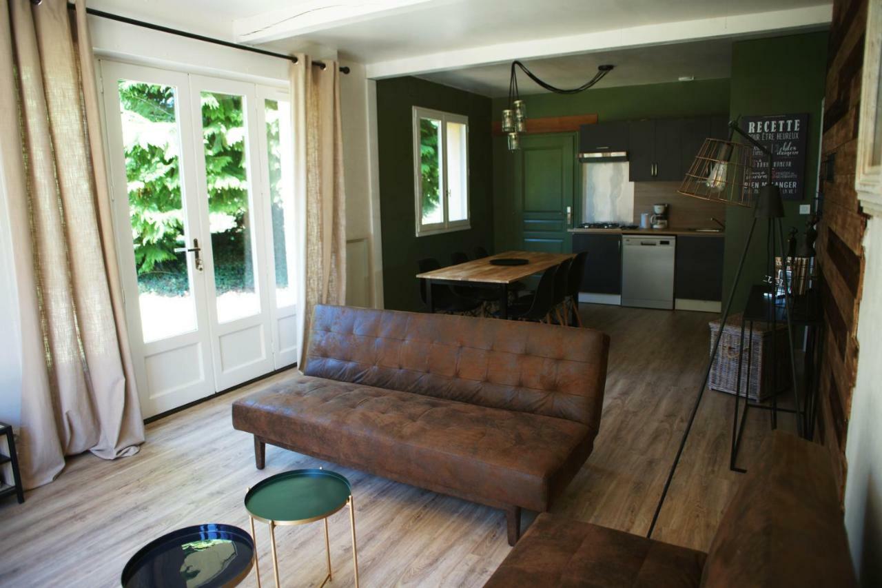 La Maison D A Cote Lacropte 外观 照片